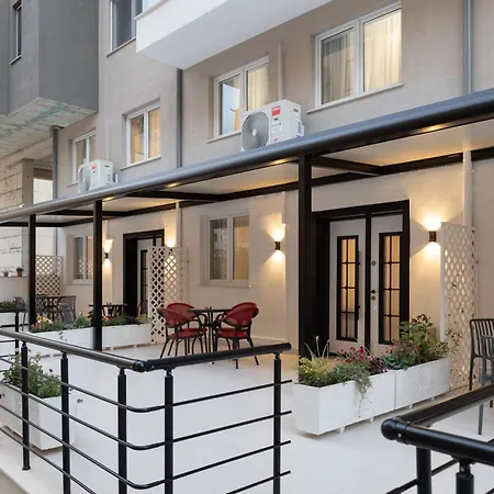 D'stay By Dastid Penzion Golem (Tirana)